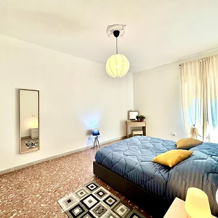 - Aphrodite House Apartment *